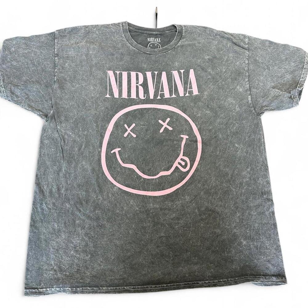 Nirvana Smiley Face T-Shirt - Size 2X (NWOT)
